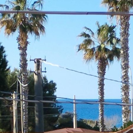 Marina Di Pulsano Dolcesosta B&B מראה חיצוני תמונה