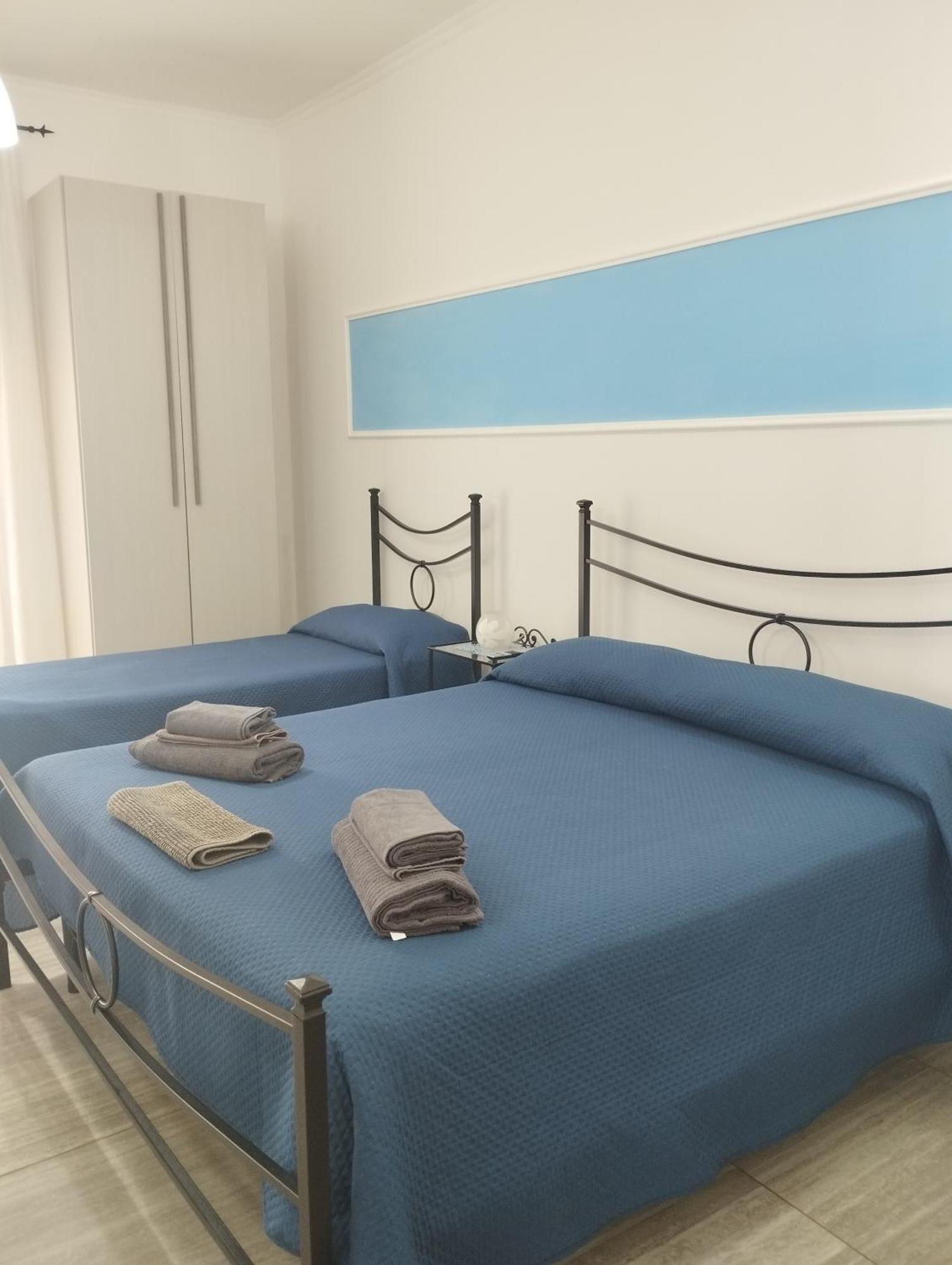 Marina Di Pulsano Dolcesosta B&B חדר תמונה